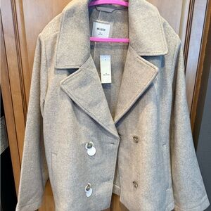 Hollister Women's XXL- NEW!! Beige Peacoat